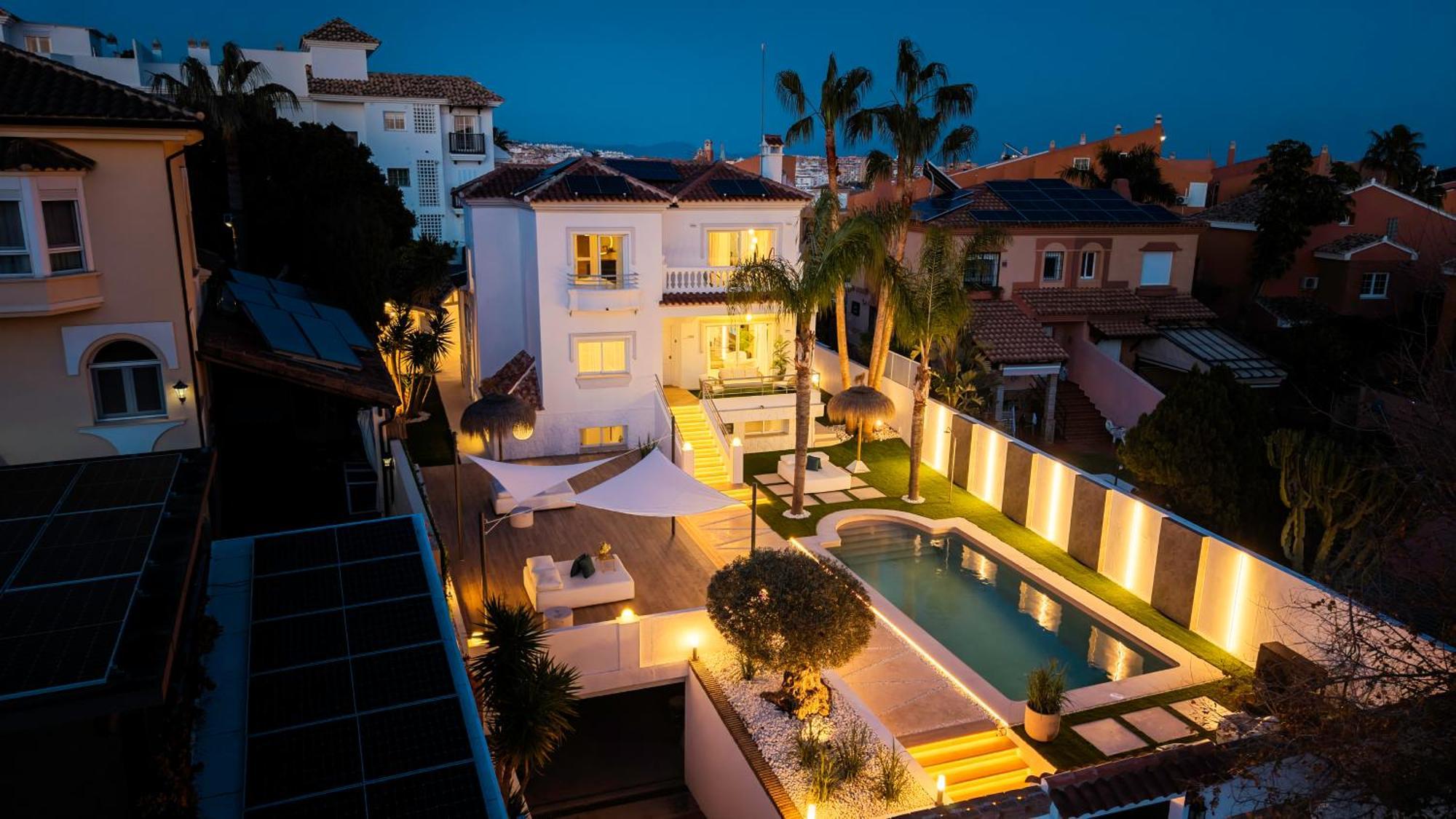 Vacation Marbella I Sunny Camelia Villa Heated Pool, Recently Renovated, Best Residential Neighborhood In Benalmadena, Short Walk To The Beach, Cinema Room ภายนอก รูปภาพ