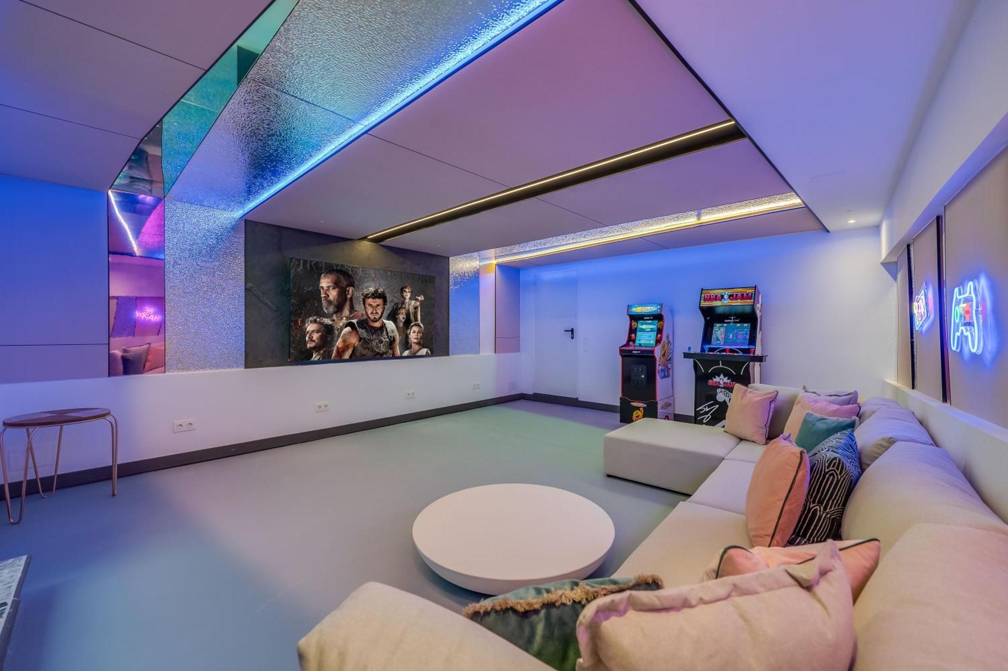 Vacation Marbella I Sunny Camelia Villa Heated Pool, Recently Renovated, Best Residential Neighborhood In Benalmadena, Short Walk To The Beach, Cinema Room ภายนอก รูปภาพ